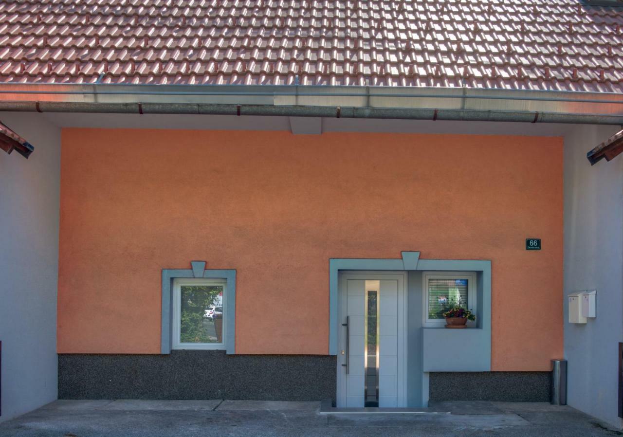 Apartment Pod Velbi Liubliana Exterior foto